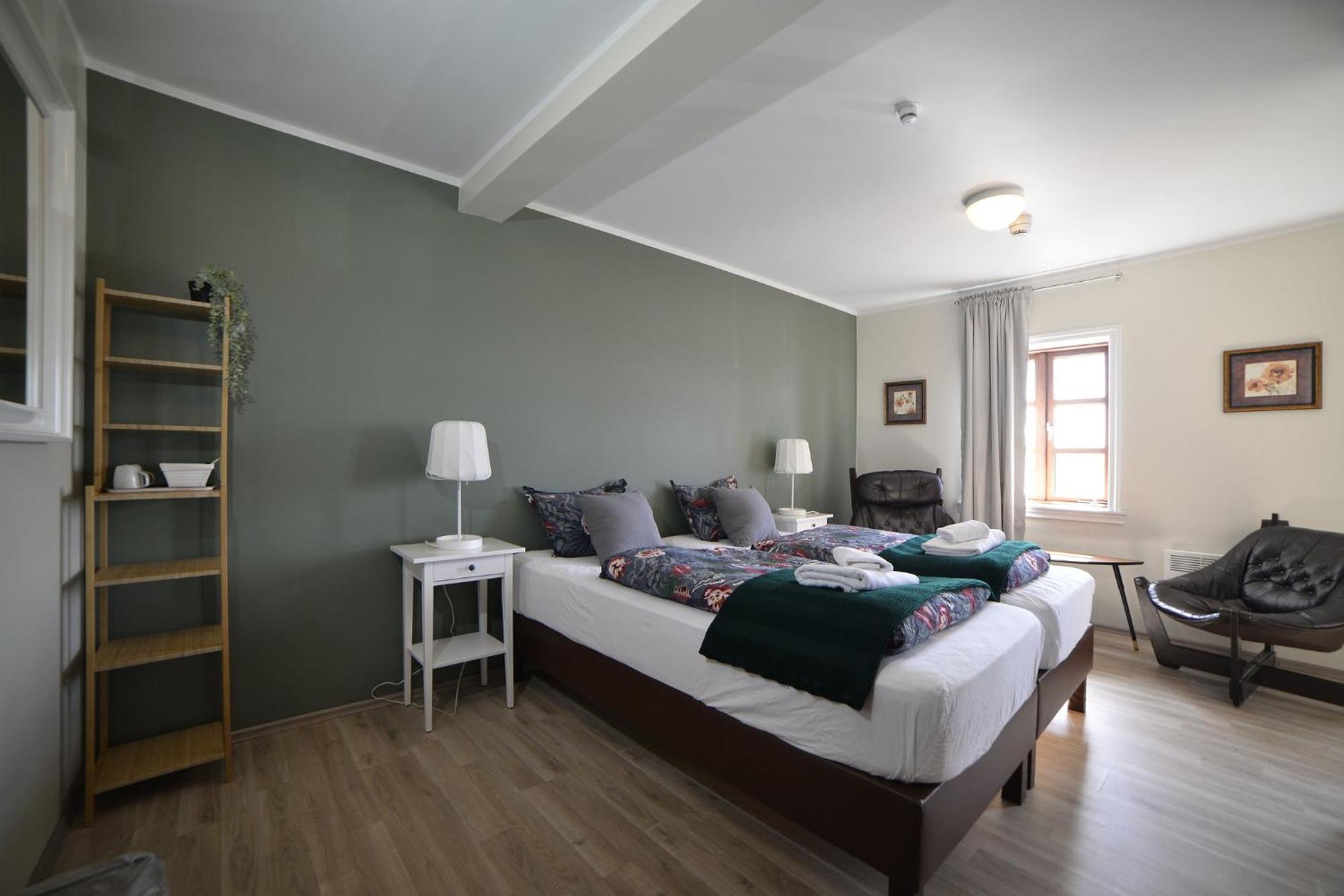 Klausturhof Guesthouse Киркьюбайярклёйстюр Экстерьер фото