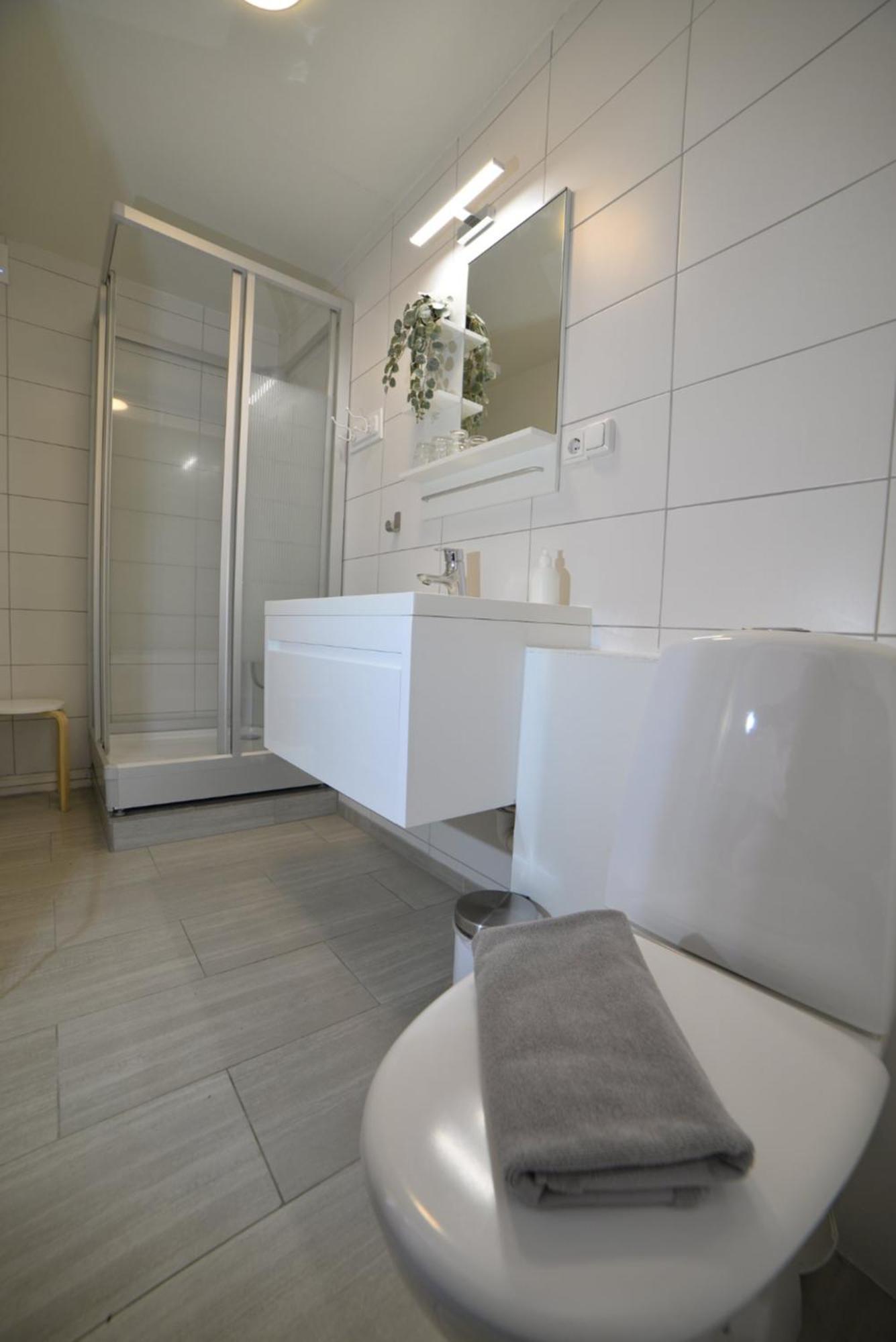 Klausturhof Guesthouse Киркьюбайярклёйстюр Экстерьер фото